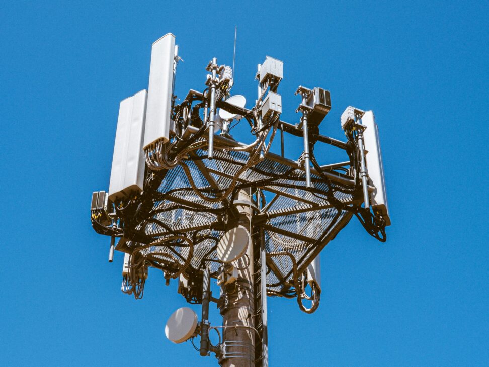 Actis-led consortium completes acquisition of leading South African tower platform Swiftnet